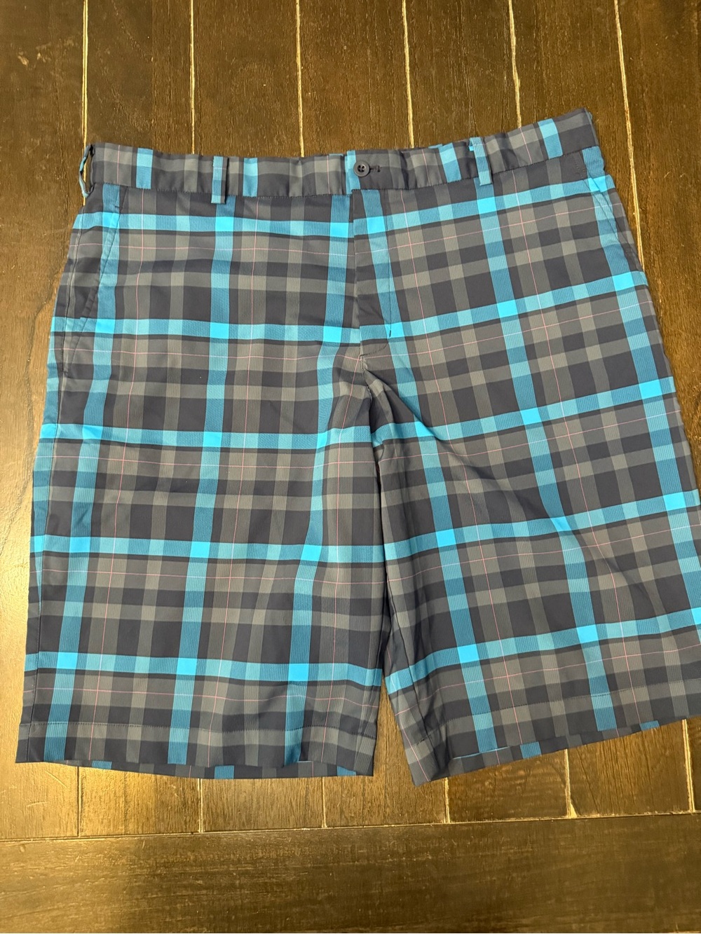 Nike Men's Navy and Bright Blue Plaid Dri-Fit Flat-Front Shorts 38 11” Inseam